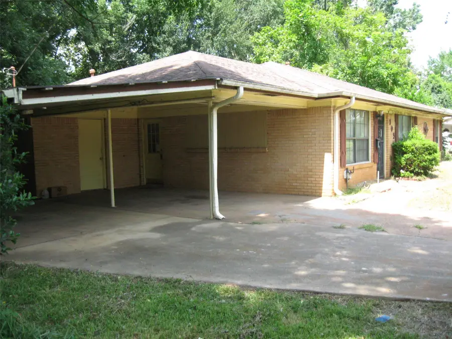 105 Bellview Drive, Palestine, TX 75803 - Image #2