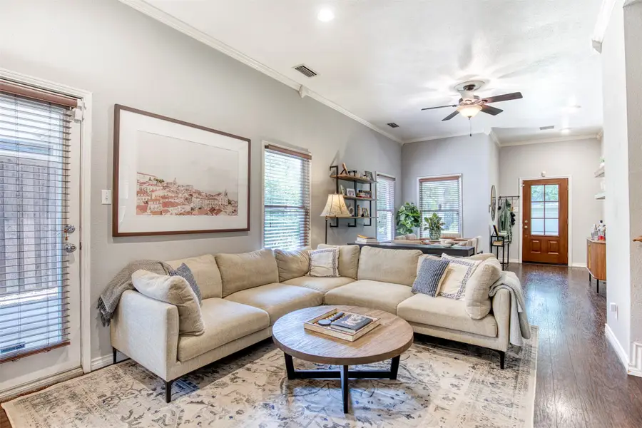 5425 Victor Street, Dallas, TX 75214 - Image #2