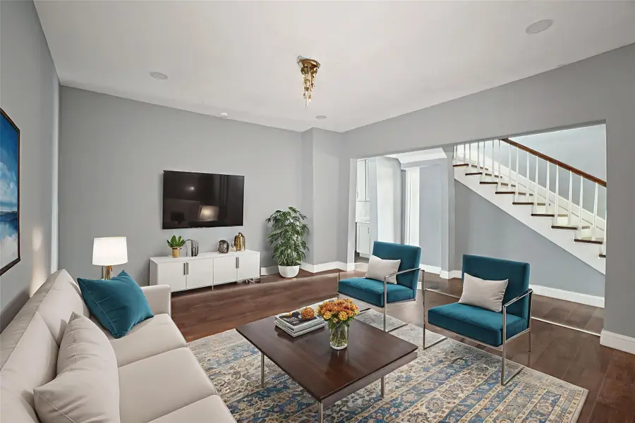 2024 Bourbon Street, Dallas, TX 75226 - Image #3