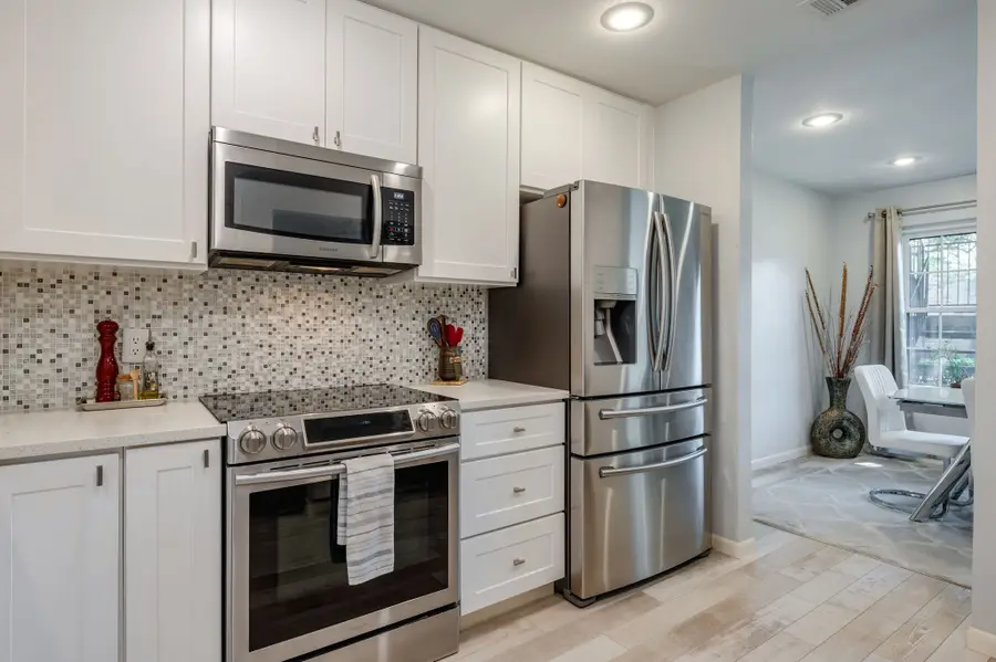 5335 Bent Tree Forest Drive #126, Dallas, TX 75248 - Image #2