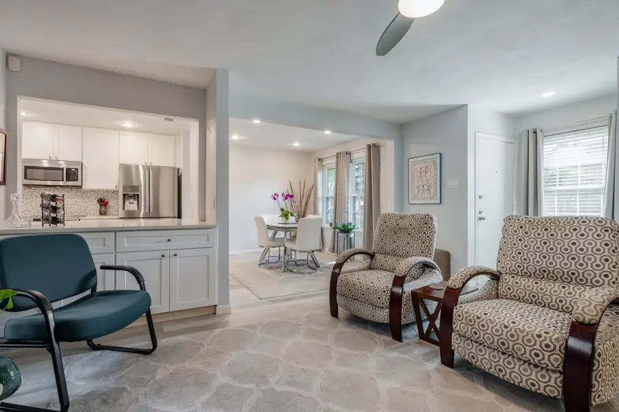 5335 Bent Tree Forest Drive #126, Dallas, TX 75248 - Image #3