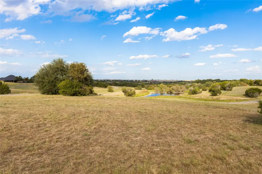 7432 Retreat Boulevard, Cleburne, TX 76033 - Image #3