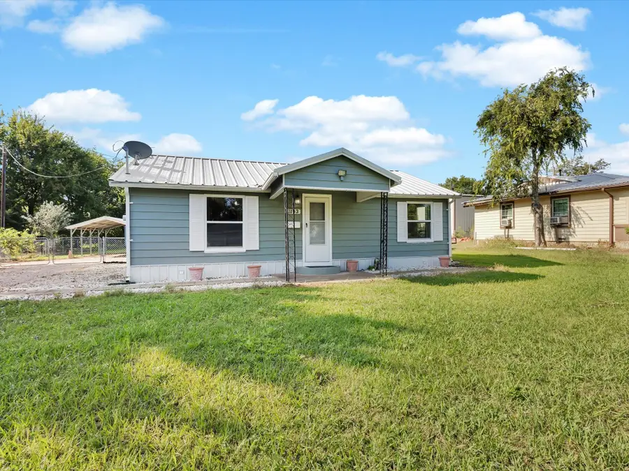 1103 Commerce Street W, Honey Grove, TX 75446 - Image #3