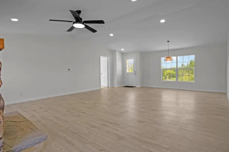 3426 Cedar Drive, Granbury, TX 76048 - Image #2