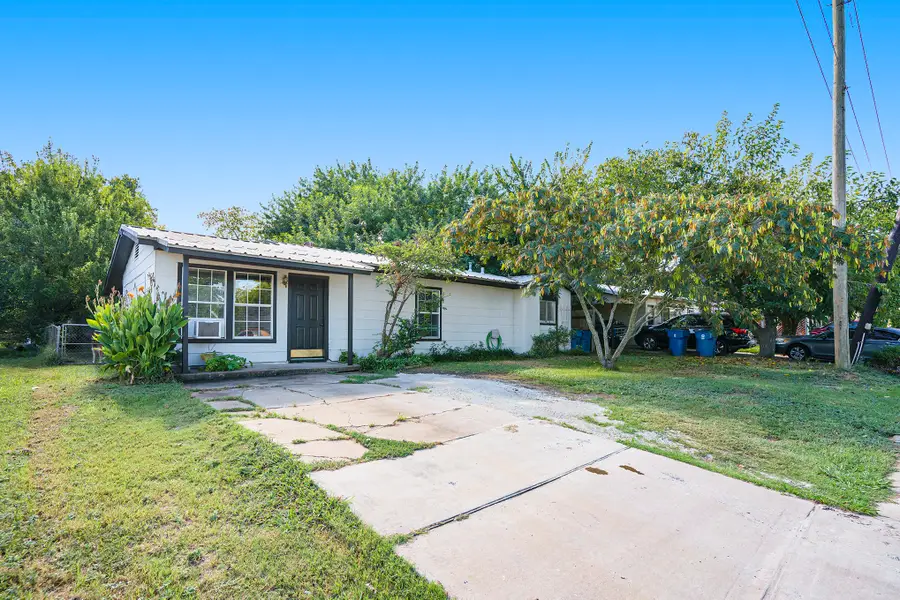 716 N Cummings Drive, Alvarado, TX 76009 - Image #2