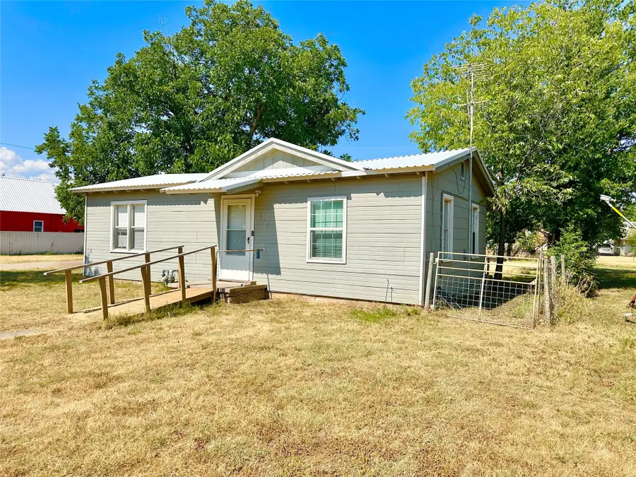 612 Cherry, Merkel, TX 79536 - Image #3
