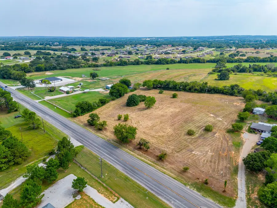 2151 W 199 Highway, Springtown, TX 76082 - Image #2
