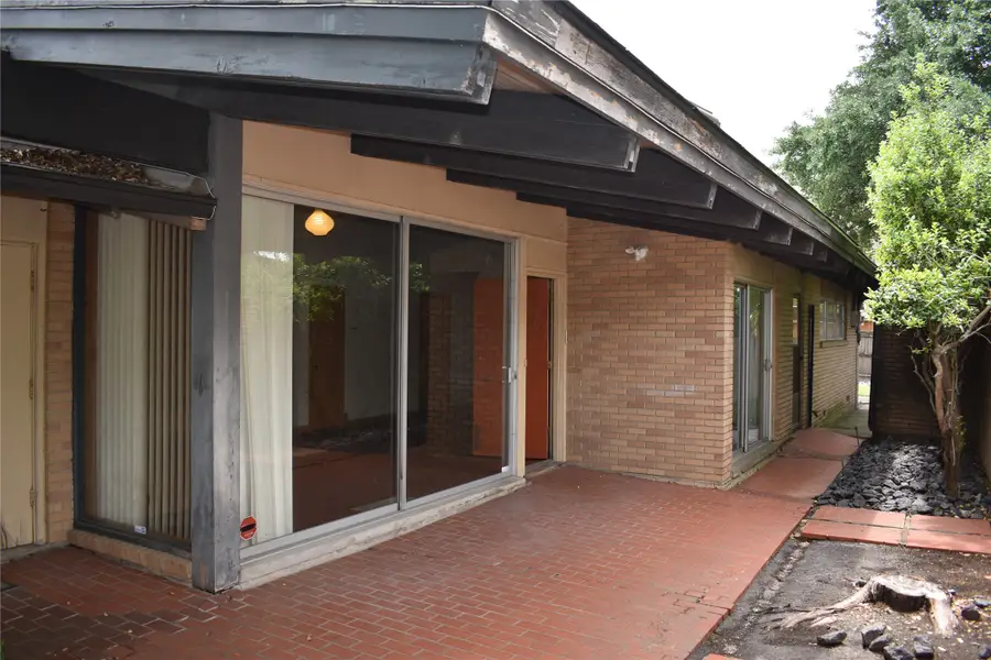3631 Northwest Parkway, University Park, TX 75225 - #3