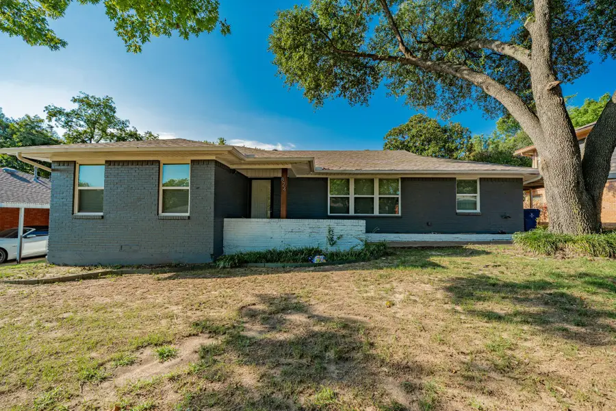824 Carney Drive, Garland, TX 75041 - Image #2