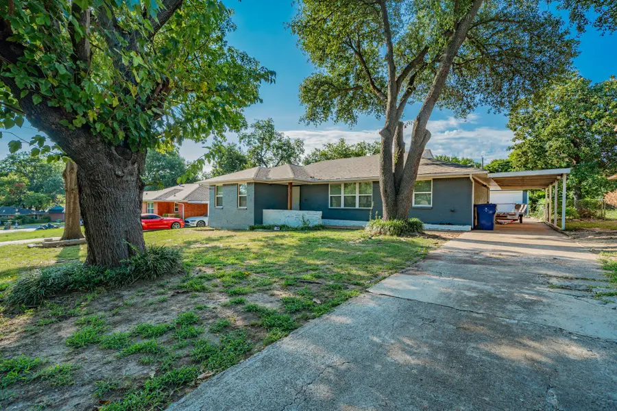824 Carney Drive, Garland, TX 75041 - Image #3