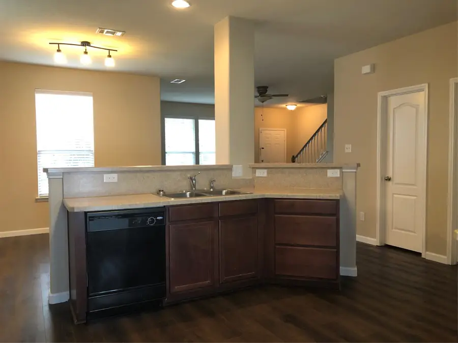 9105 Nathaniel Drive, Providence Village, TX 76227 - Image #3