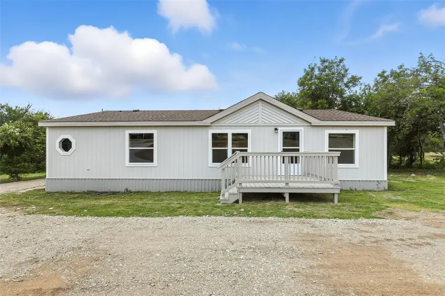 319 Denton Heights Lane, Weatherford, TX 76085 - Image #3