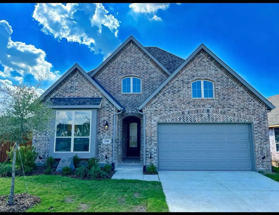 1316 Old Rocksprings Pass, Mansfield, TX 76063 - Image #2