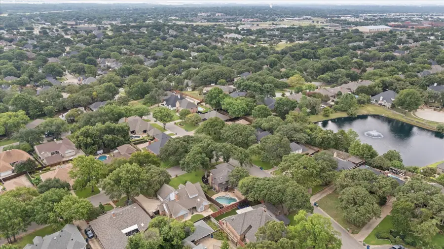 3530 Quail Crest Street, Grapevine, TX 76051 - Image #3