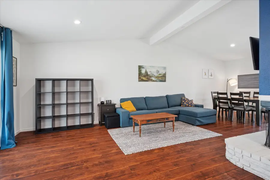 736 Pinehurst Drive, Richardson, TX 75080 - Image #2