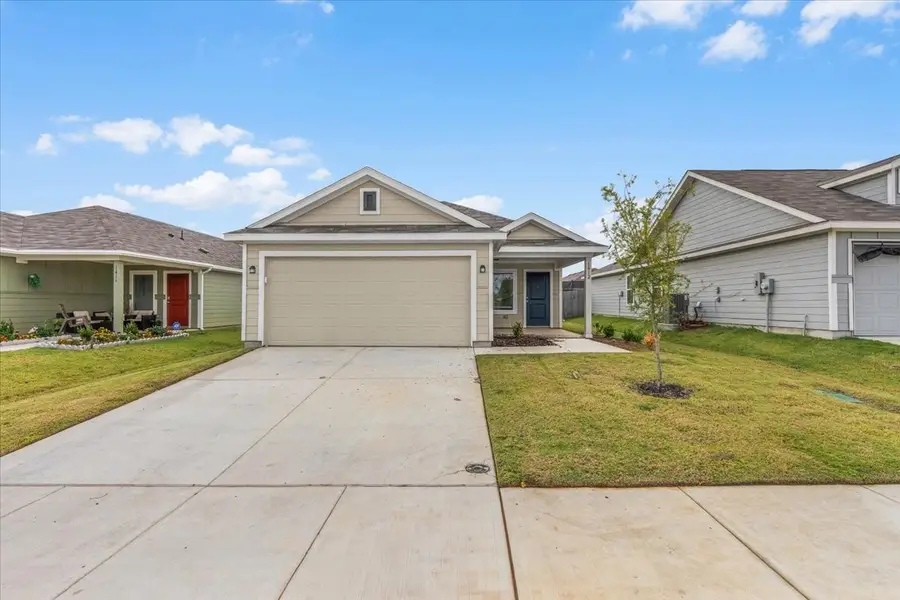 1412 Silver Oak Lane, Fort Worth, TX 76140 - Image #2
