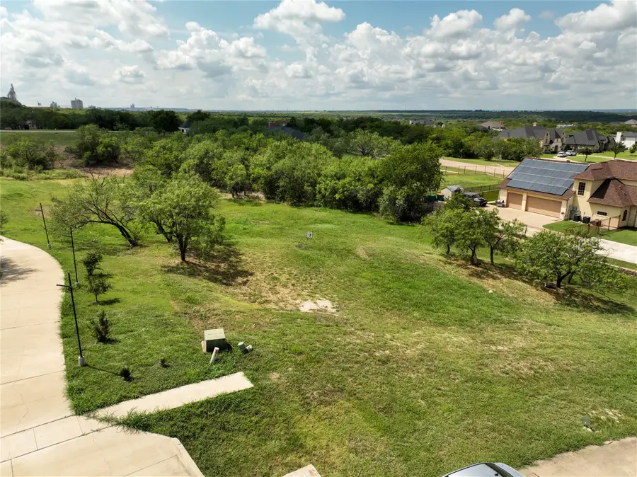 2530 Hardwick Lane, Cedar Hill, TX 75104 - Image #2