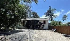 821 S Ayers Avenue, Fort Worth, TX 76103 - Image #1