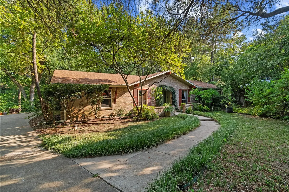 702 Keywe Place, Duncanville, TX 75116 - Image #1