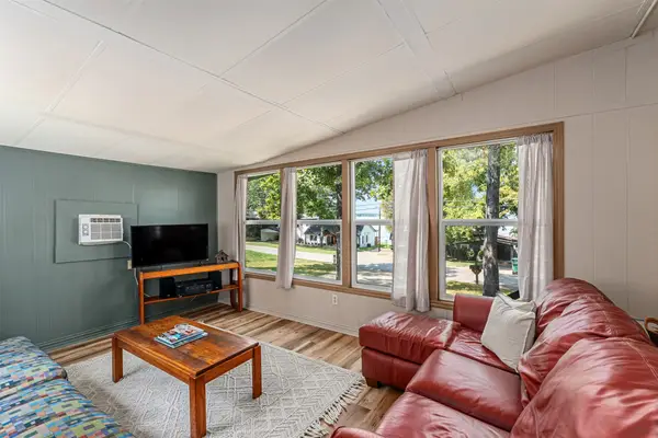 306 Dyer Circle, Payne Springs, TX 75156