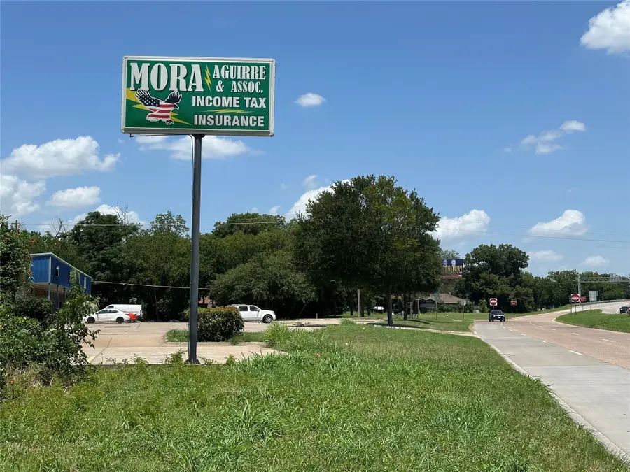 4612 Terry Street, Dallas, TX 75223 - Image #2