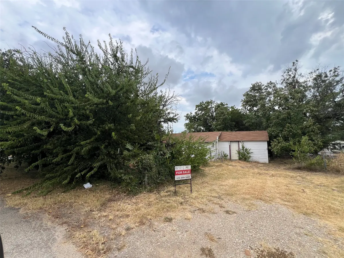 716 14th Street, Coleman, TX 76834 - Image #1