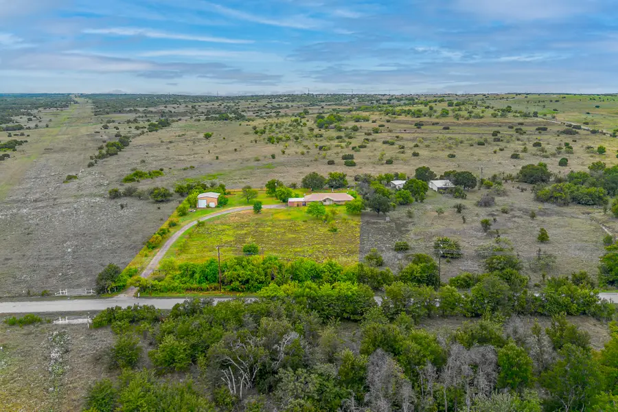 4525 White Settlement Road, Weatherford, TX 76087 - Image #2