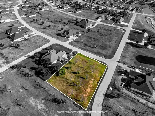 2700 Village Road, Granbury, TX 76049