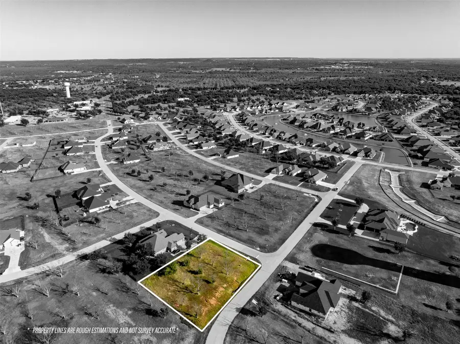 2700 Village Road, Granbury, TX 76049 - Image #2