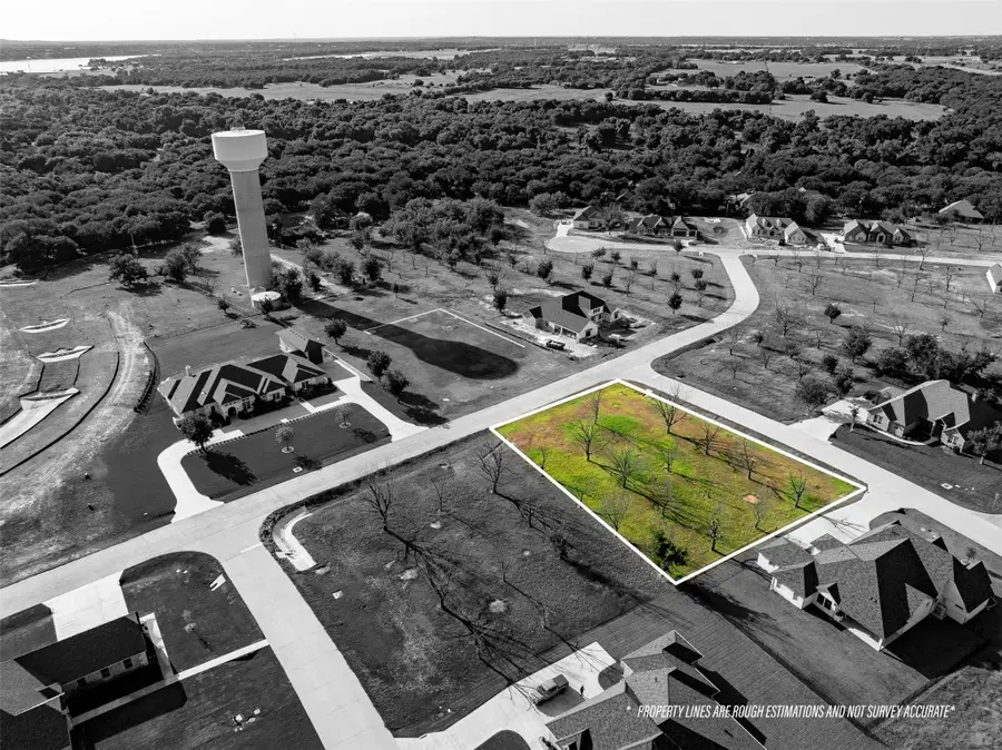 2701 Village Road, Granbury, TX 76049 - Image #2