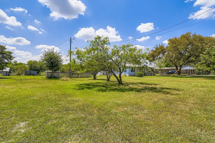 9012 County Road 513, Alvarado, TX 76009 - Image #2