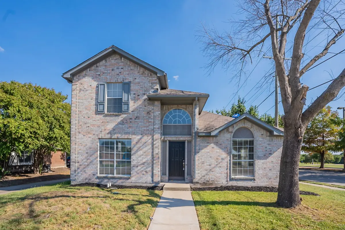 2224 Waterway Drive, Mesquite, TX 75181 - Image #1