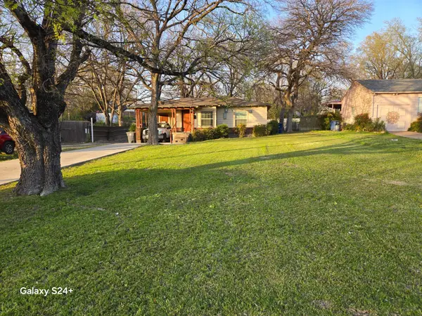 6327 Scyene Road, Dallas, TX 75227
