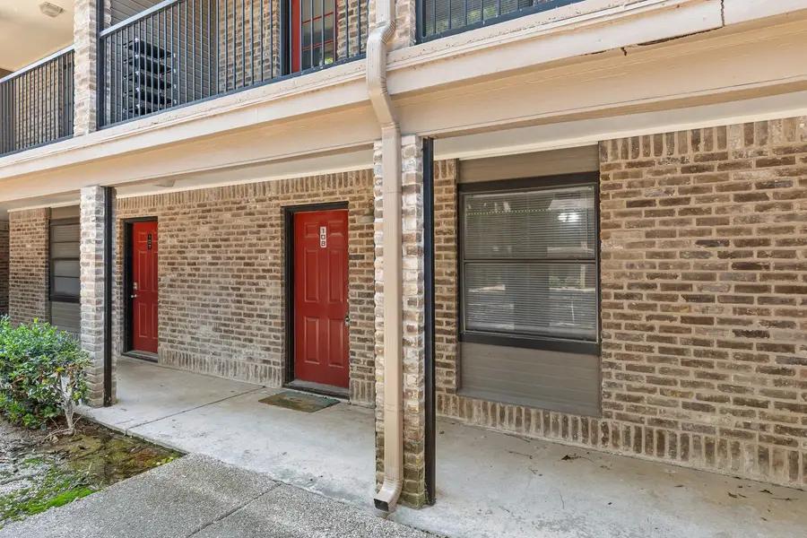 1421 S 12th Street #108, Waco, TX 76706 - Image #2