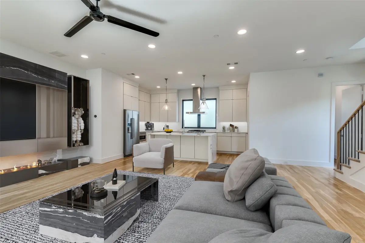 2703 Kimsey Drive #101, Dallas, TX 75235 - Image #1