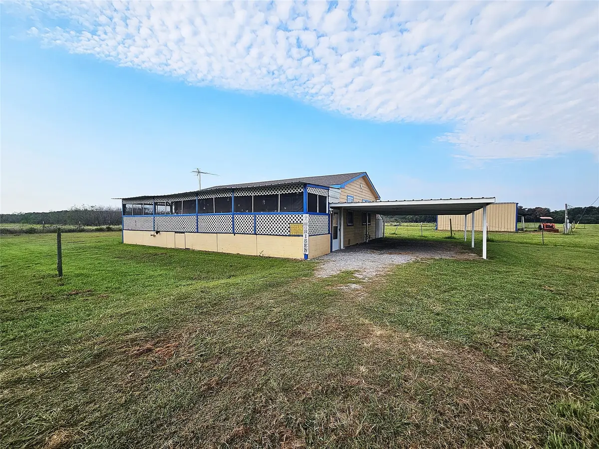 108 Lcr 636, Groesbeck, TX 76642 - Image #1