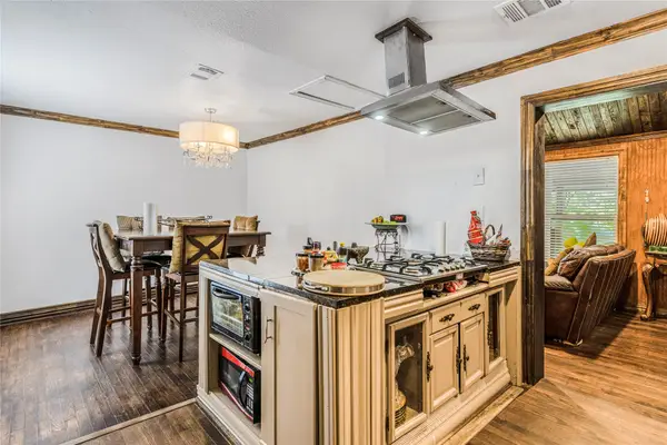 548 Elston Drive, Dallas, TX 75232