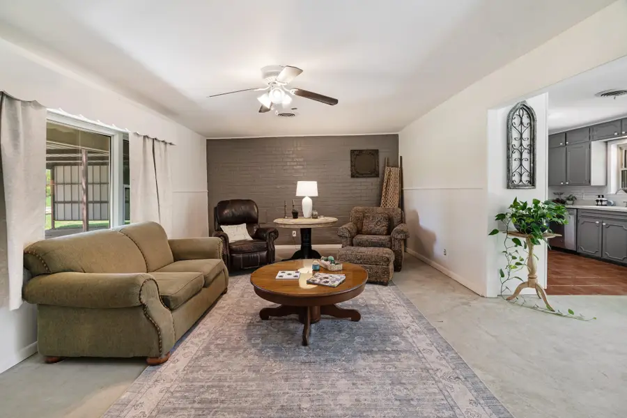 3755 Jefferson Road, Paris, TX 75462 - Image #3