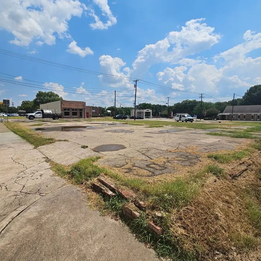 103-107 S Dallas Avenue, Lancaster, TX 75146 - Image #3