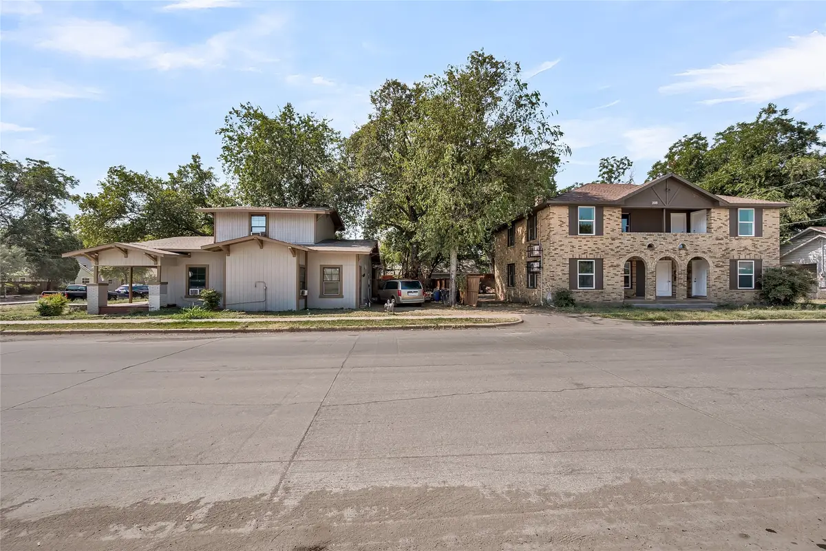 2225 N Houston Street, Fort Worth, TX 76164 - Image #1