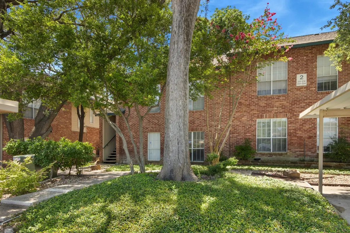 8601 Park Lane #221, Dallas, TX 75231 - Image #1