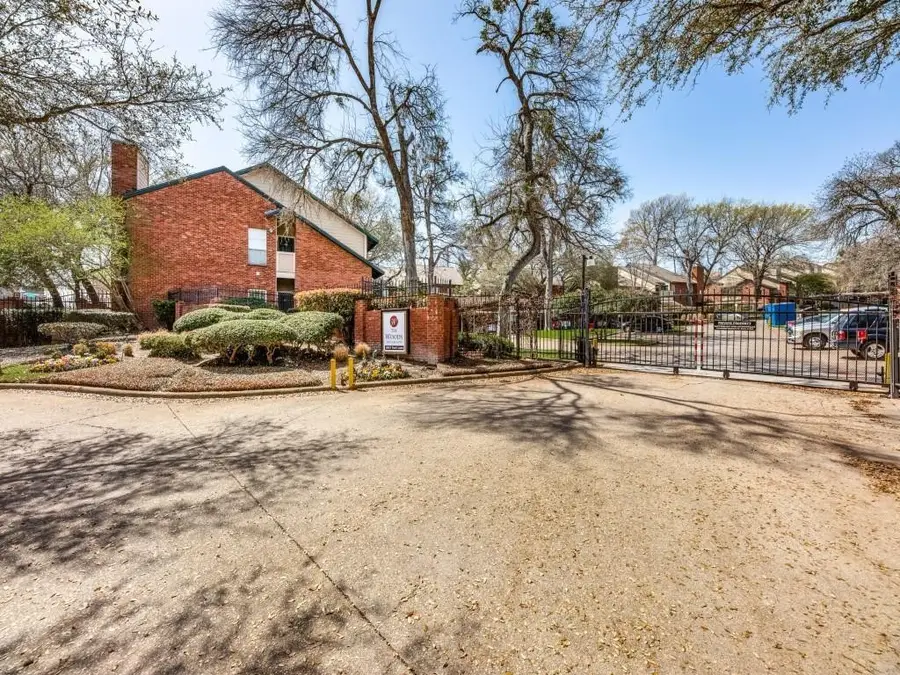 8601 Park Lane #221, Dallas, TX 75231 - Image #3