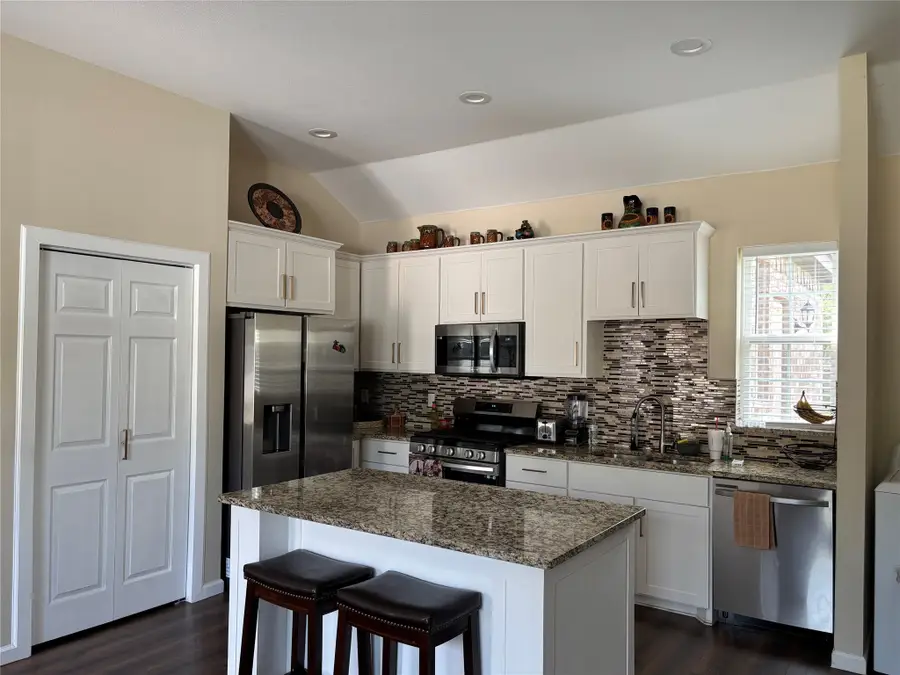 343 N Morris Street, Gainesville, TX 76240 - Image #3