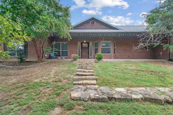 217 Naibara Trail, Weatherford, TX 76088