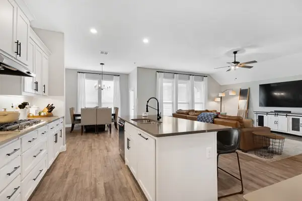 234 Lakewood Lane, Ponder, TX 76259