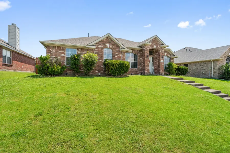2124 Hickory Ridge Drive, Mesquite, TX 75181 - Image #2