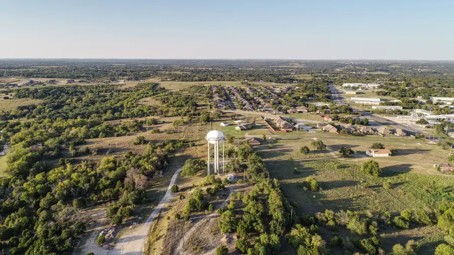 1713 N Main Street, Weatherford, TX 76085 - Image #2