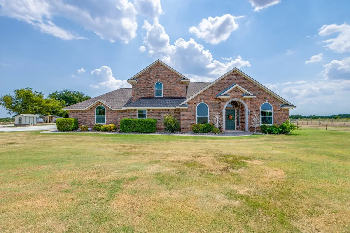 194 Krahl Road, Valley View, TX 76272 - Image #1