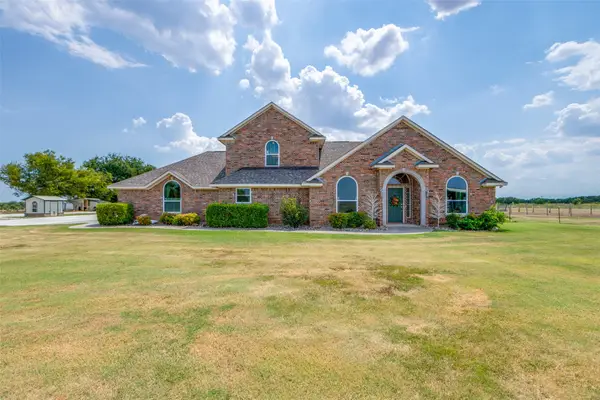 194 Krahl Road, Valley View, TX 76272