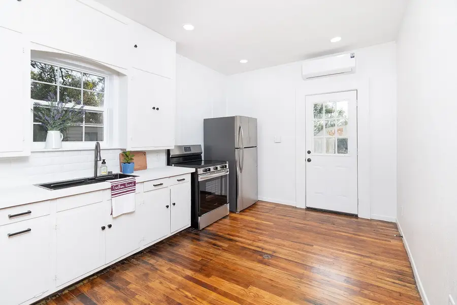 10 Forest Street, Eden, TX 76837 - Image #3